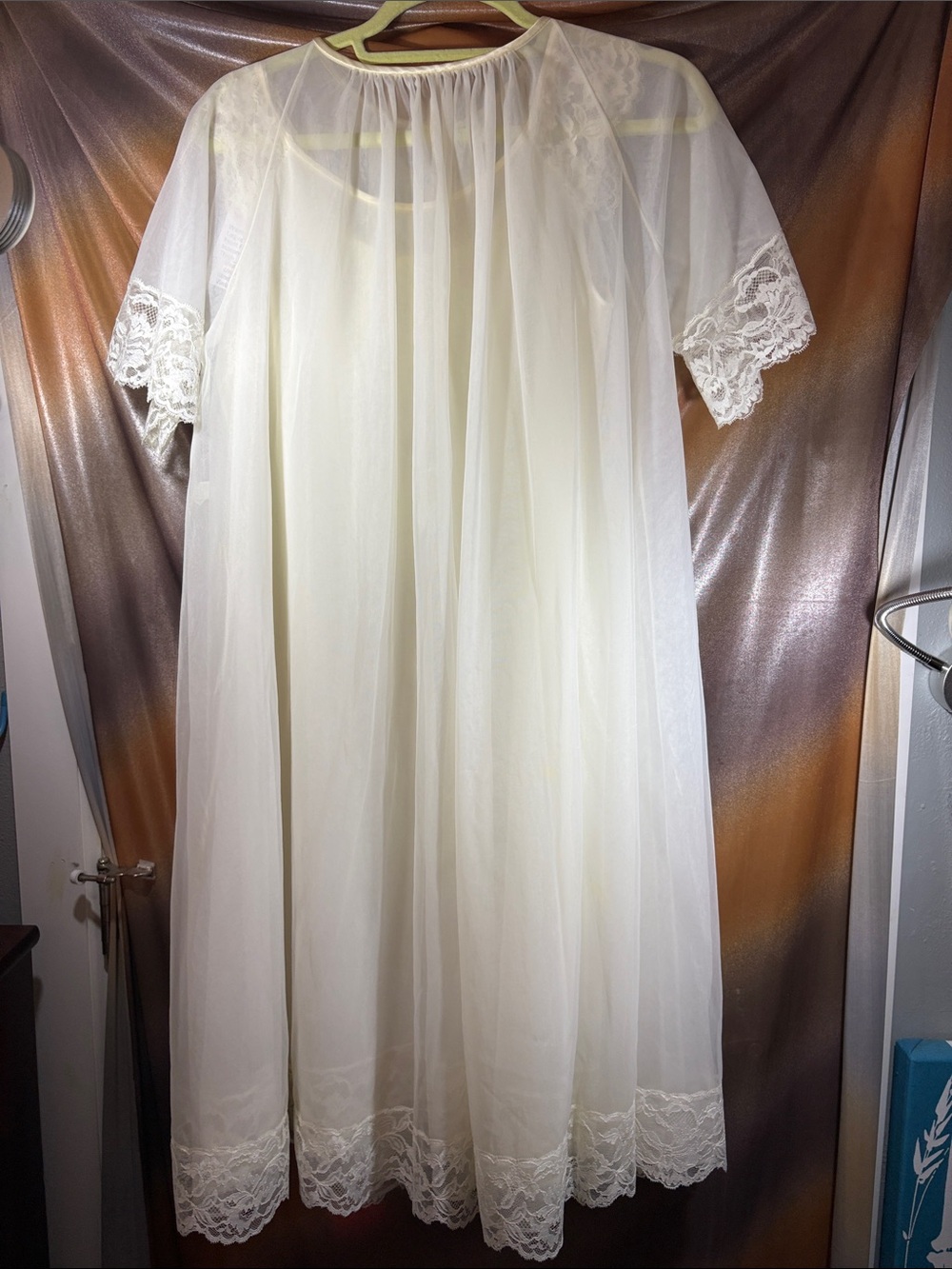 Vintage 60’s 2 piece pinafore Cream Lace-Trim Nightgown Soft Sheer. DD - Picture 5 of 11